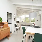 Home With Chromecast Near Beach * Dronningmølle